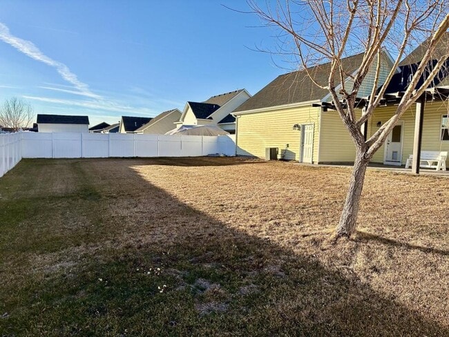 Building Photo - 4392 Booner St