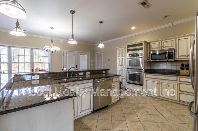 Building Photo - 306 White Cap Ln