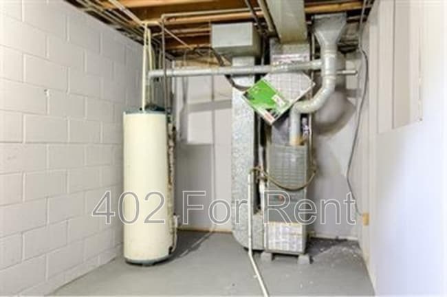 Building Photo - 5120 N 48th St