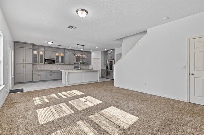 Building Photo - 19270 Fallglo Dr