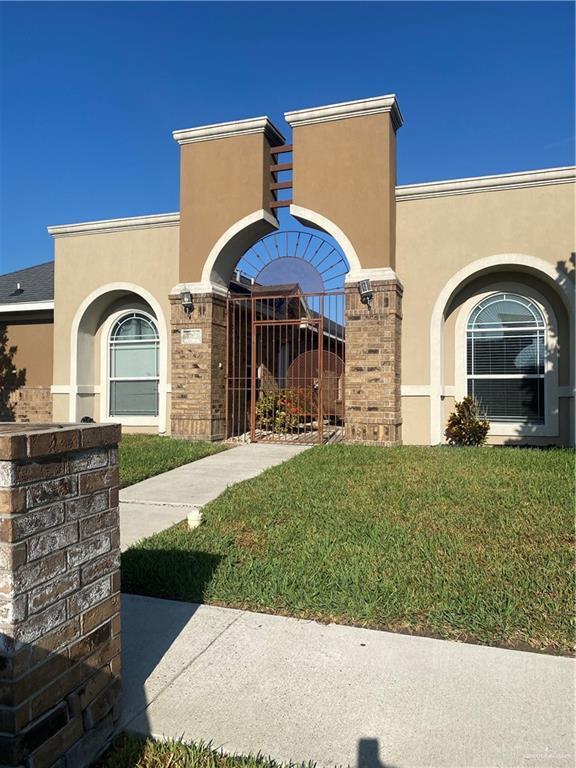 Building Photo - 4701 N Cypress St