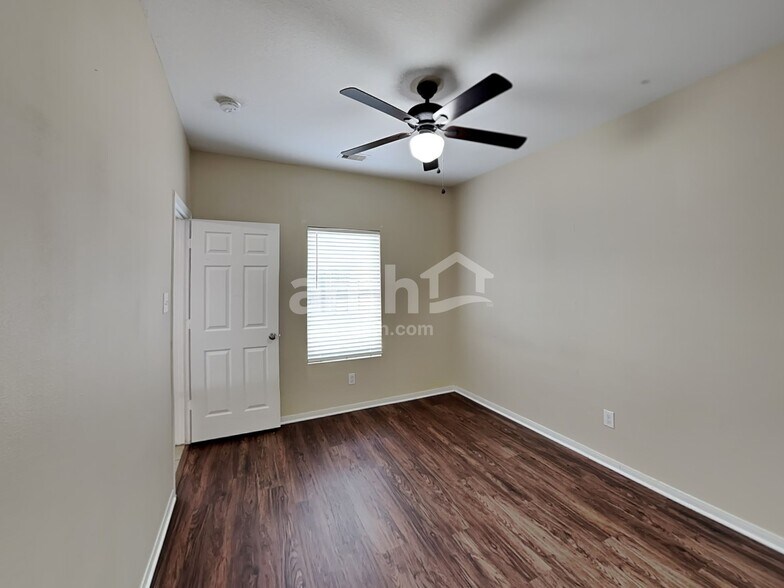 Building Photo - 4823 Dappled Grove Trl