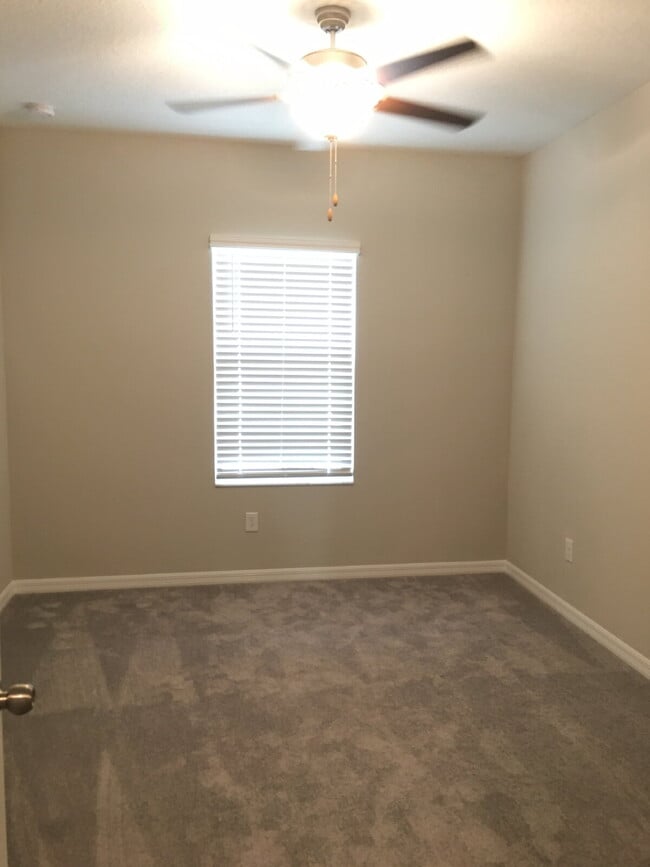 Building Photo - 8069 Rolling Shell Trail