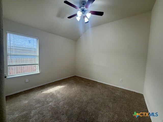 Building Photo - 2001 Hearthstone Dr