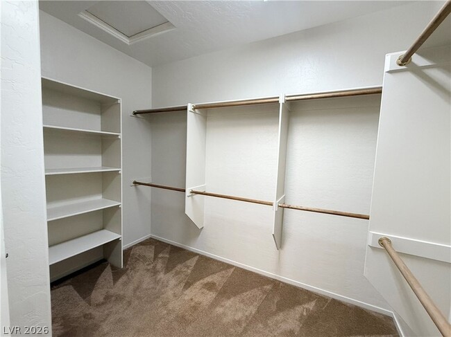 Building Photo - 2660 Dirleton Pl