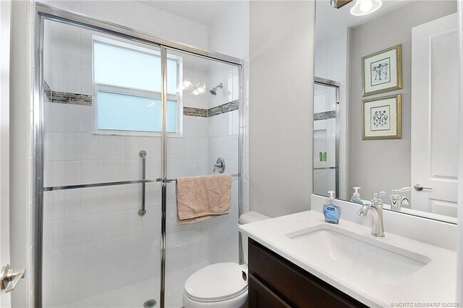 Building Photo - 11933 SW Coral Cove Pkwy