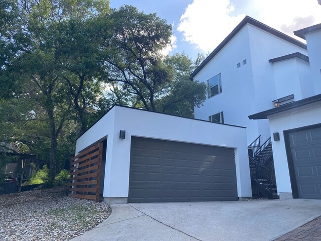 Building Photo - 1514 Betty Jo Dr