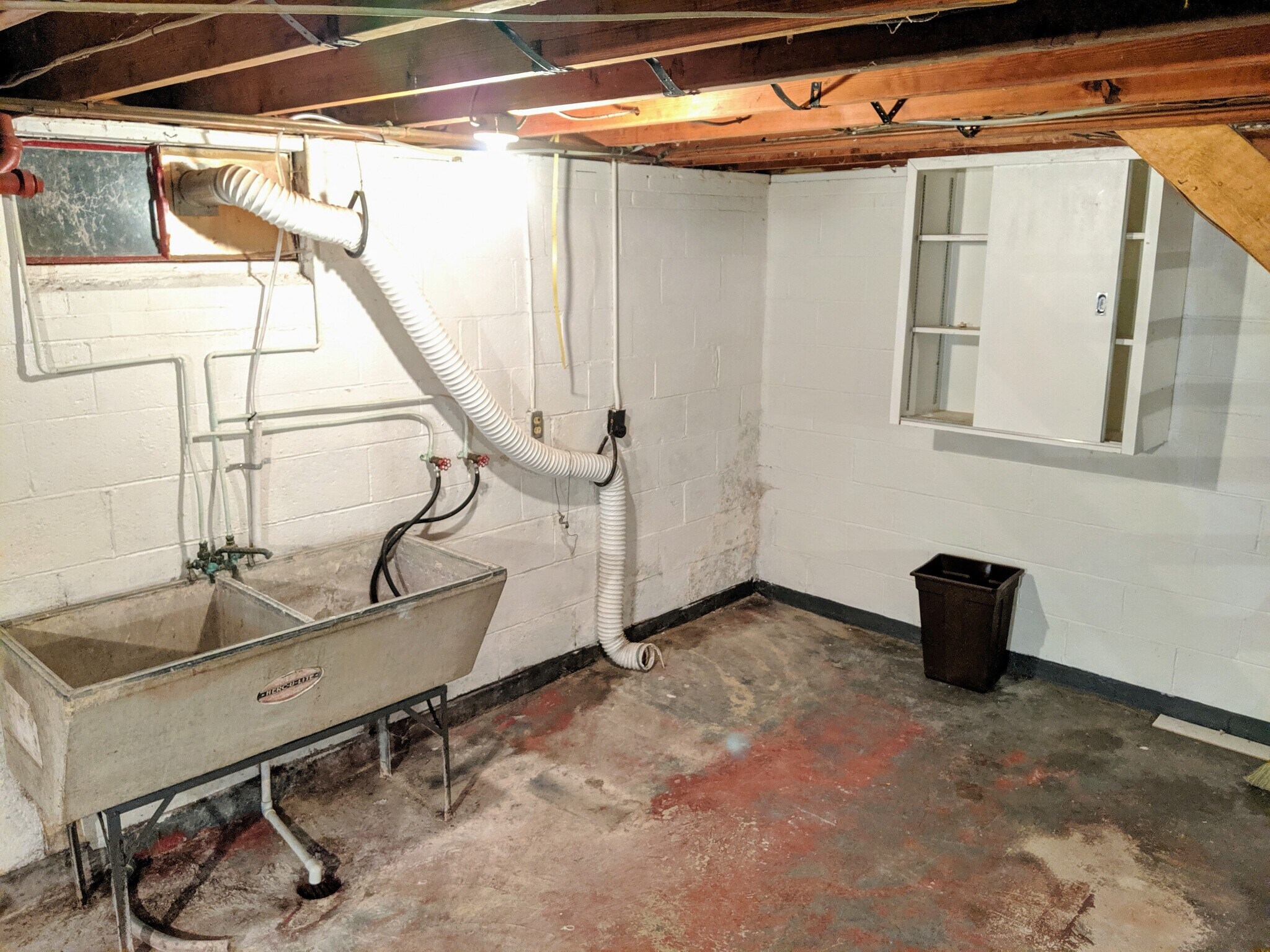 Building Photo - 807 Arlington Ave