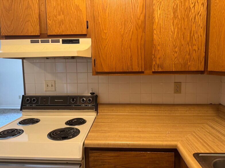 Building Photo - 105 Pelican Dr
