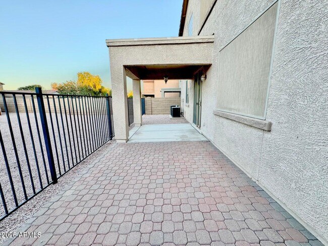 Building Photo - 42564 W Palmyra Ct