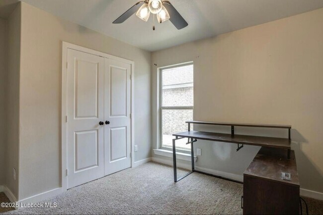 Building Photo - 3214 Venita Ave