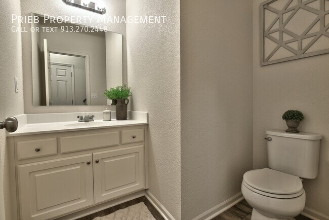 Building Photo - 21971 W 125th Ct