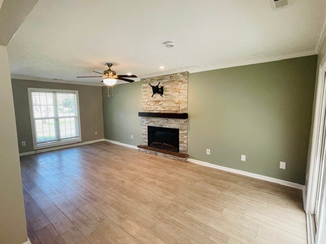 Building Photo - 156 S Forest Dr