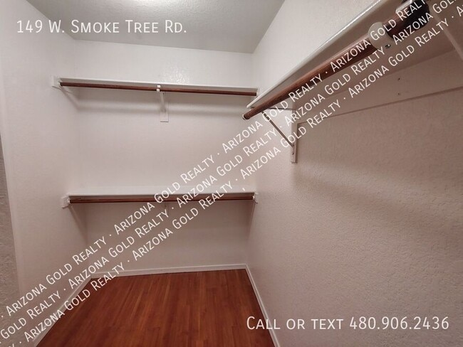 Building Photo - 149 W Smoke Tree Rd