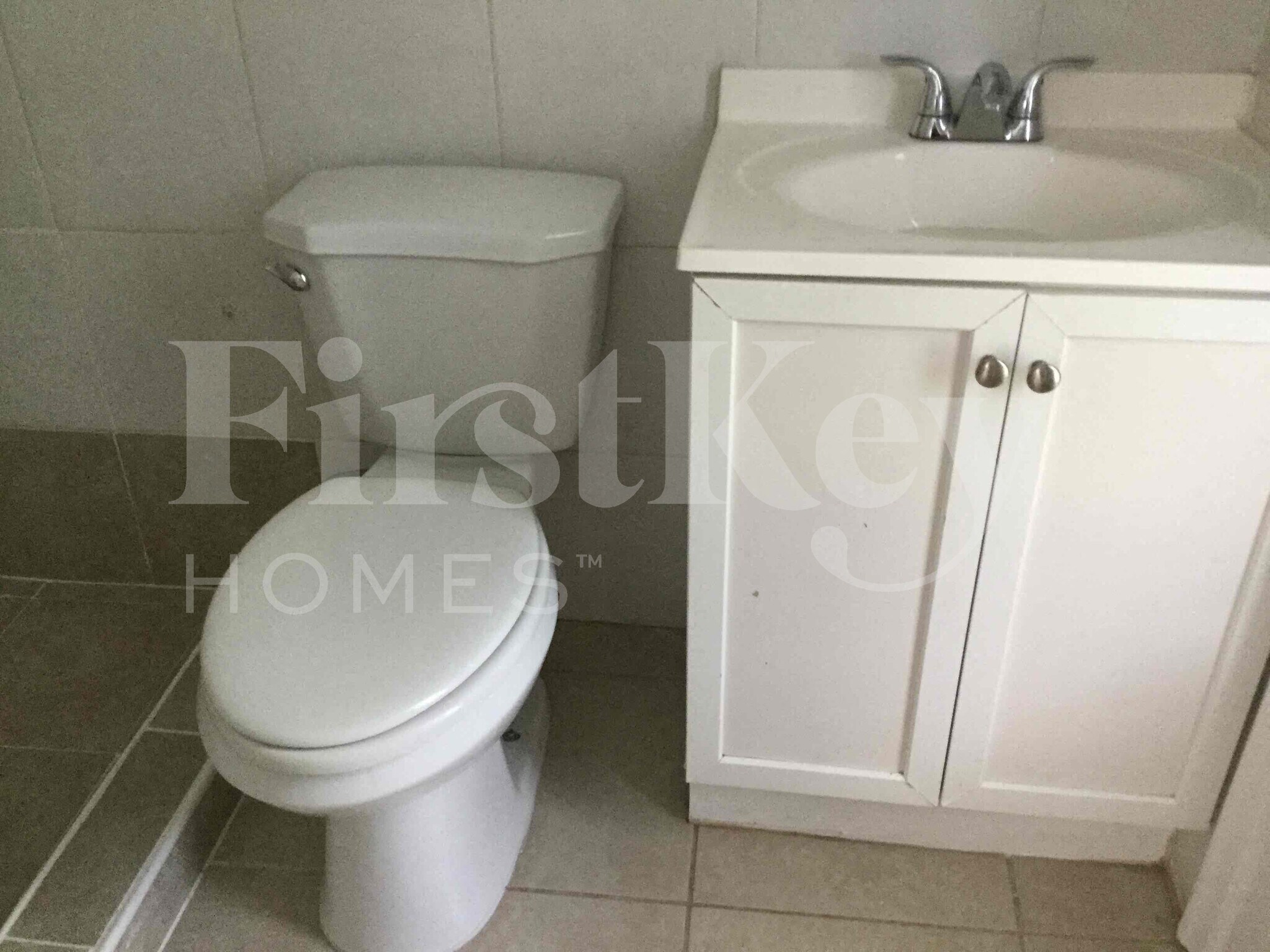 Building Photo - 5971 NW 15th St