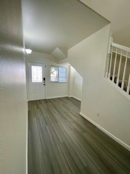 Building Photo - 510 Kunehi St