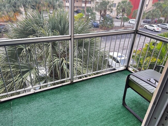 Building Photo - 9159 SW 77th Ave