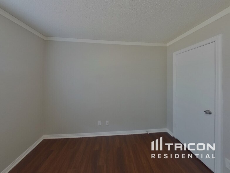 Building Photo - 6401 Freedom Ct