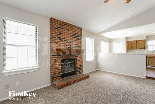 Building Photo - 5759 Pemberly Dr