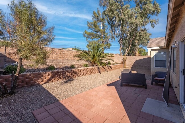 Building Photo - 2294 Tedesca Dr