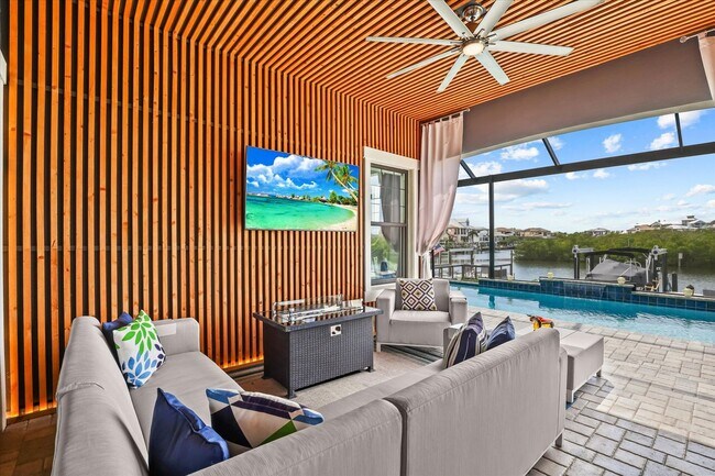 Building Photo - Waterfront Luxury Living | Private Dock + Direct Tampa Bay Access