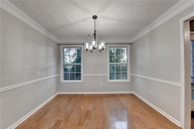 Building Photo - 310 Andrew Ridge Dr