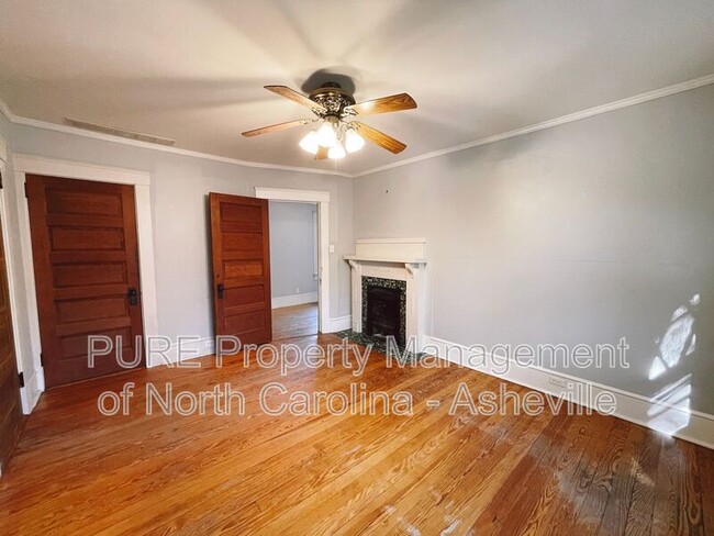 Building Photo - 114 Hillside St