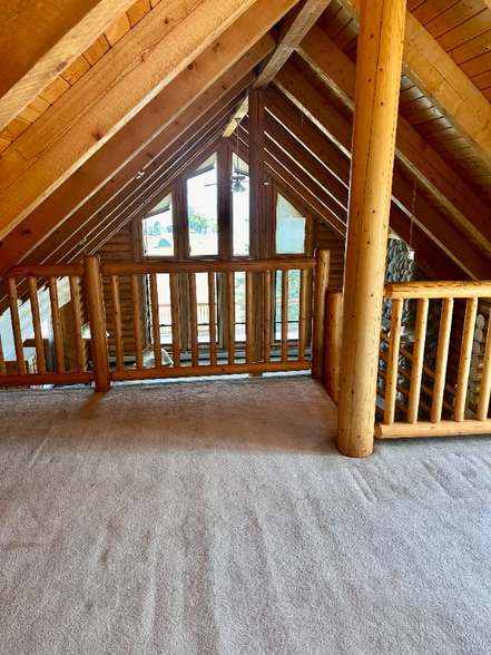 Building Photo - 325 Spring Creek Rd