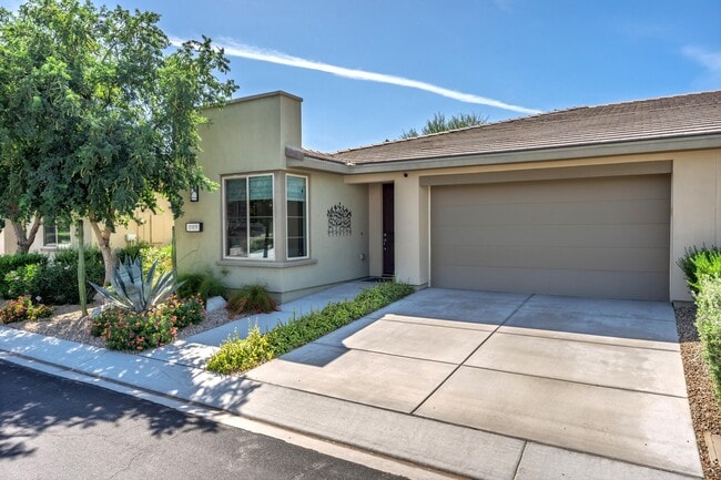 Building Photo - 51811 Golden Eagle Dr