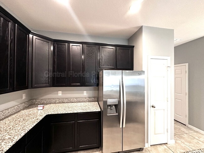 Building Photo - 1453 River Rock Ct