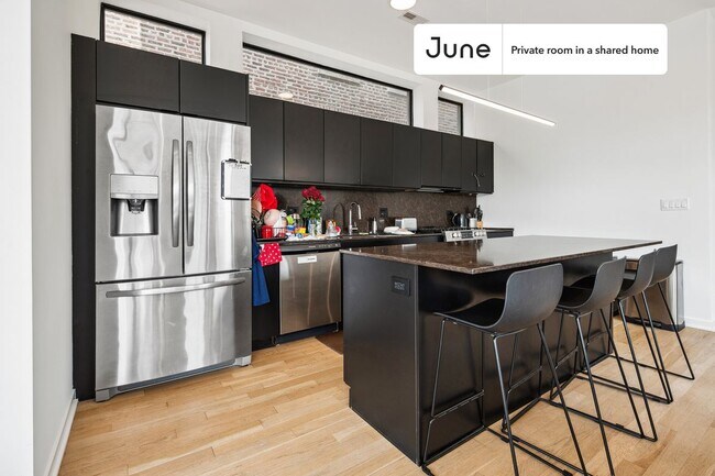 Building Photo - Room in Shared 4 bed/3 bath home