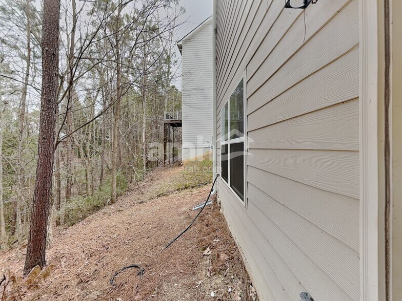 Building Photo - 101 Kirk Dr