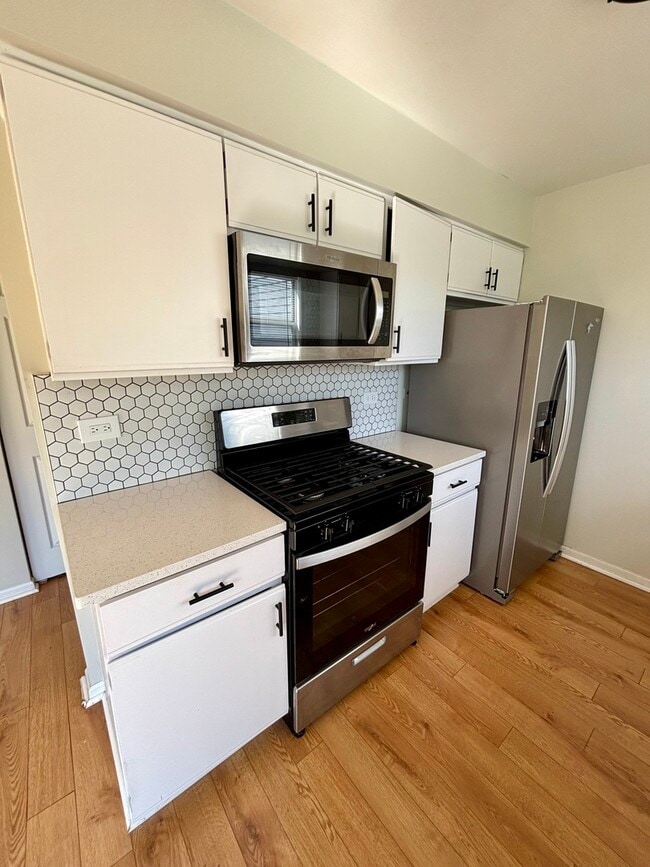 Building Photo - 1278 Robin Dr