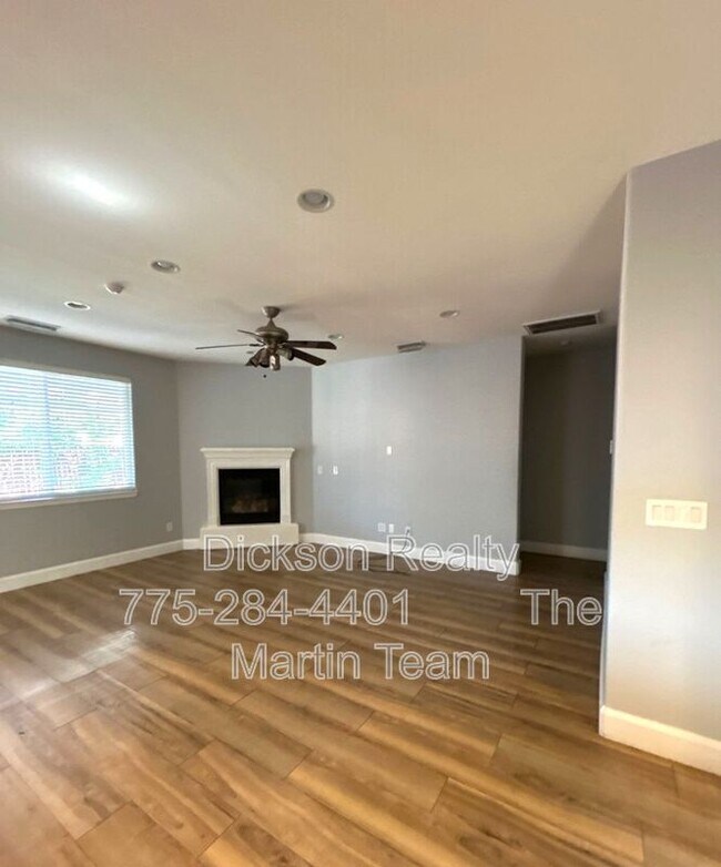 Building Photo - 2065 Long Hollow Dr