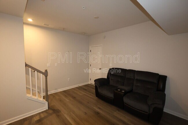 Building Photo - 13258 Coalfield Station Ln