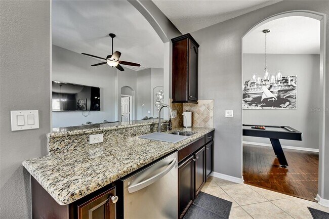 Building Photo - 7514 Forest Mere Dr