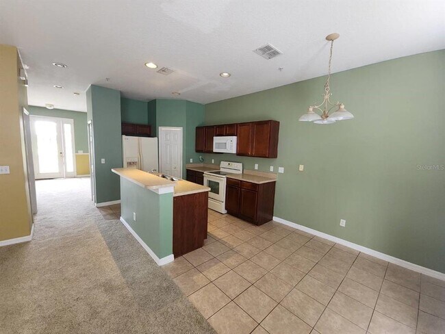 Building Photo - 10156 Vickers Ridge Dr