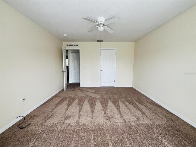 Building Photo - 102 Evergreen Dr