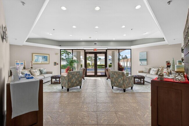 Building Photo - 3150 N Hwy A1A