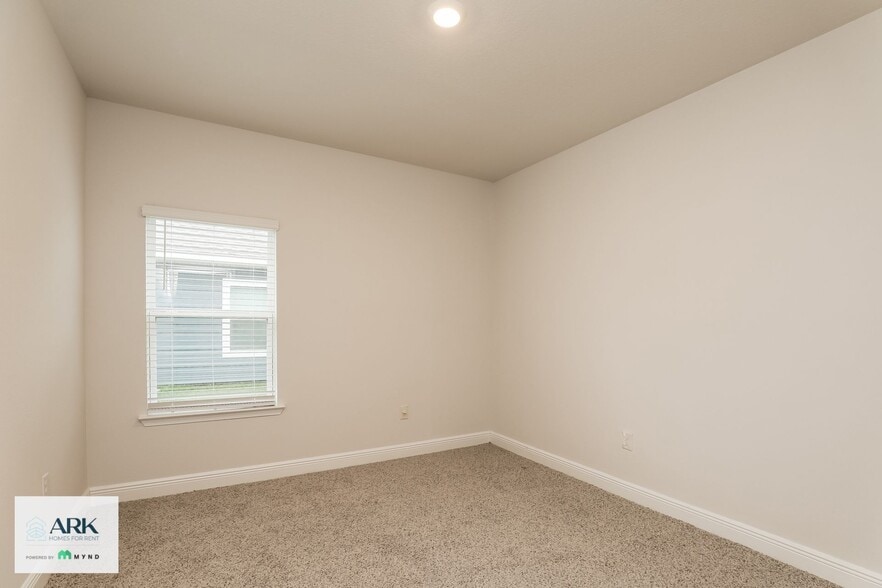 Building Photo - 455 Eagle Lake Wy