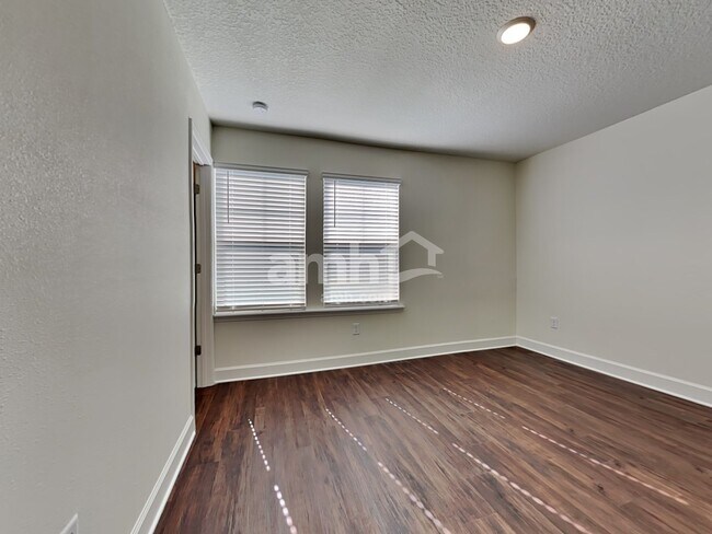 Building Photo - 2821 Alanas Mdw Wy