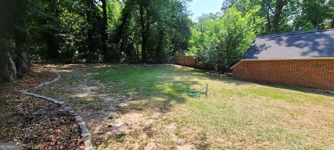 Building Photo - 865 Nottingham Dr