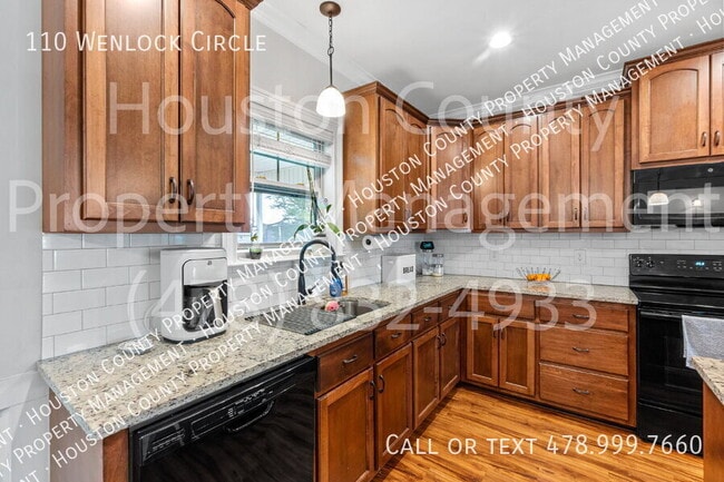 Building Photo - 110 Wenlock Cir