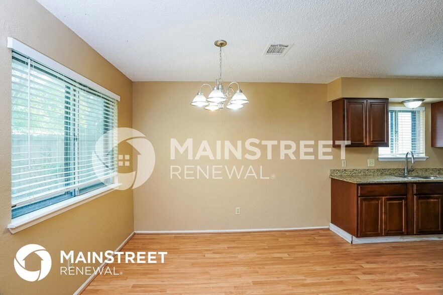 Building Photo - 22511 Leedstown Ln
