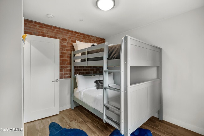 Building Photo - 7243 E Virginia Ave