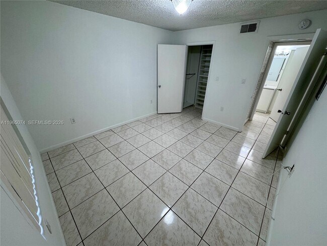 Building Photo - 15560 SW 104th Terrace