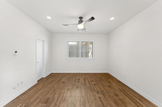 Building Photo - 312 Eado Park Cir