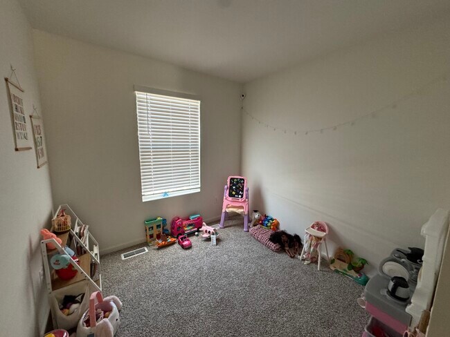 Building Photo - 1039 Briar Gln Ct