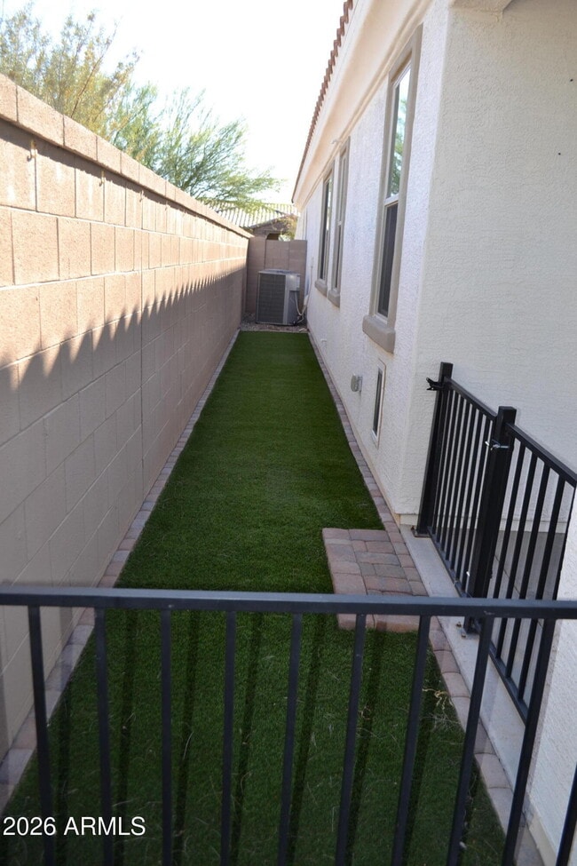 Building Photo - 11658 E Chevelon Trail