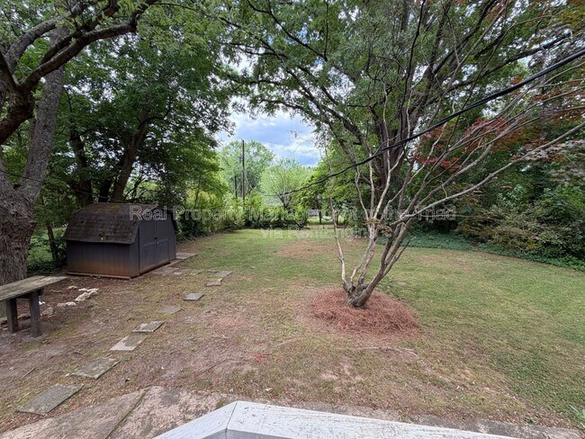 Building Photo - 2331 W Cornwallis Dr